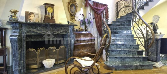 4 Schlafzimmer Villa in Rome, Italy, Nr. 350748 7