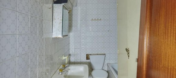 4 bedrooms Apartment in La Carolina, Spain No. 83540 3