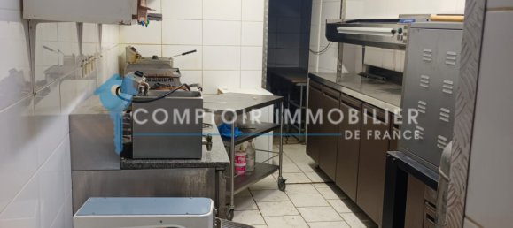 33m² Commercial property in Maisse, France No. 164987 5