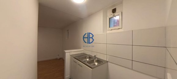 2 Schlafzimmer Wohnung in Aubervilliers, France, Nr. 357043 4