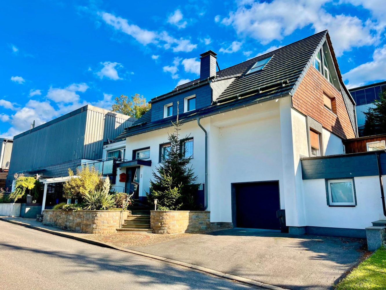 Здание с 5 спальнями в Меркиш, Германия № 172421