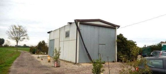 10 chambres Appartement à Ferrara, Italy No. 363685 4