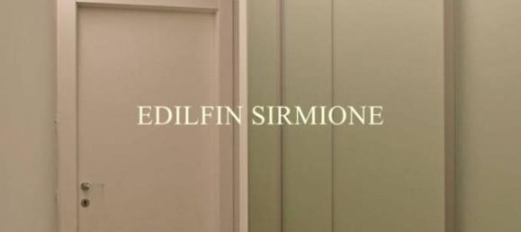 Квартира с 4 комнатами в Сирмионе, Италия № 17491 23