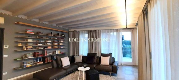 Квартира с 4 комнатами в Сирмионе, Италия № 17491 6