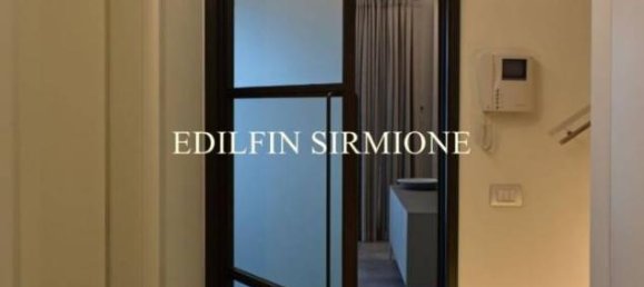 Квартира с 4 комнатами в Сирмионе, Италия № 17491 16