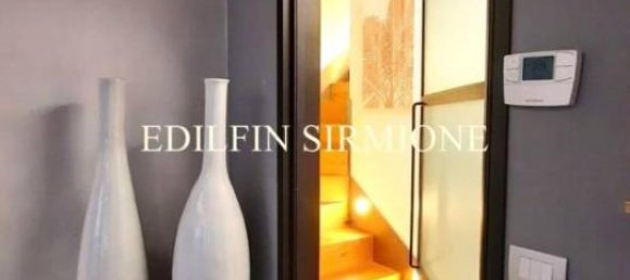 Квартира с 4 комнатами в Сирмионе, Италия № 17491 15