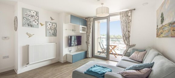 2 bedrooms Apartment in London, United Kingdom No. 7740 5