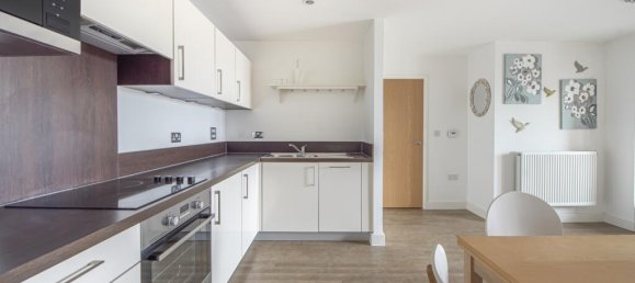 2 bedrooms Apartment in London, United Kingdom No. 7740 3