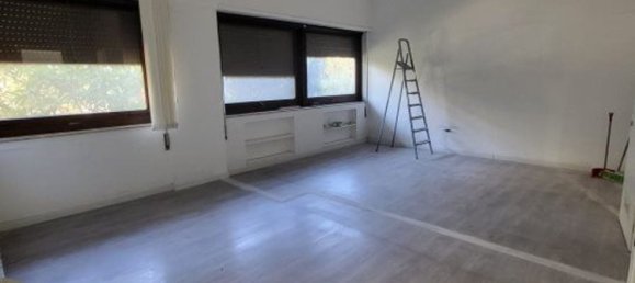 4-salle Appartement à Palermo, Italy No. 306664 9