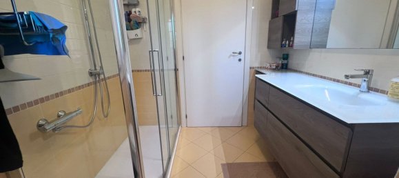 Квартира с 4 спальнями в Дзола Предоза, Италия № 352619 27