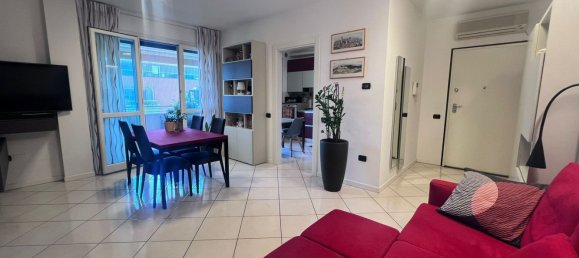 Квартира с 4 спальнями в Дзола Предоза, Италия № 352619 8