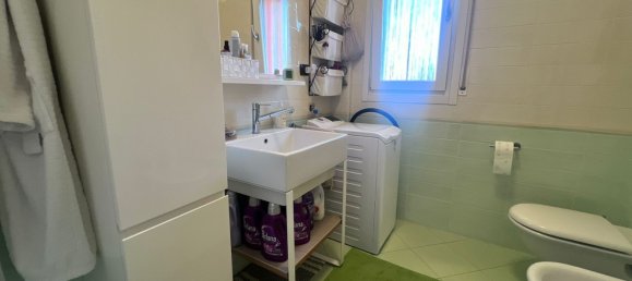 Квартира с 4 спальнями в Дзола Предоза, Италия № 352619 18