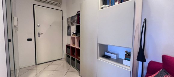 Квартира с 4 спальнями в Дзола Предоза, Италия № 352619 11