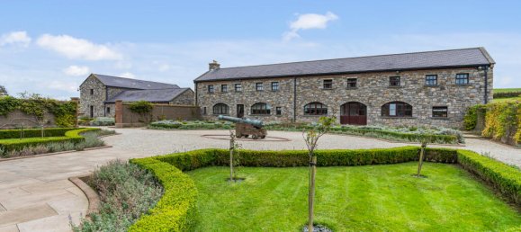 6 bedrooms House No. 12998 19