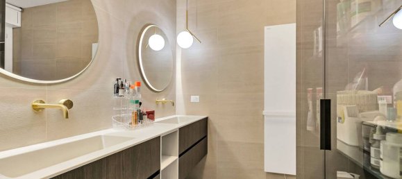 4 bedrooms Apartment in Milan, Italy No. 246642 13