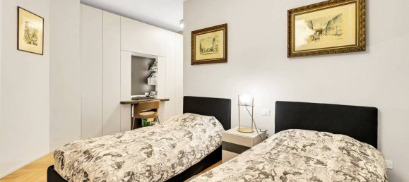 4 bedrooms Apartment in Milan, Italy No. 246642 12