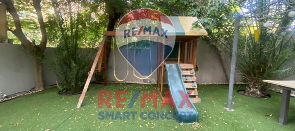 4 chambres Villa à Al Reef, UAE No. 22874 10