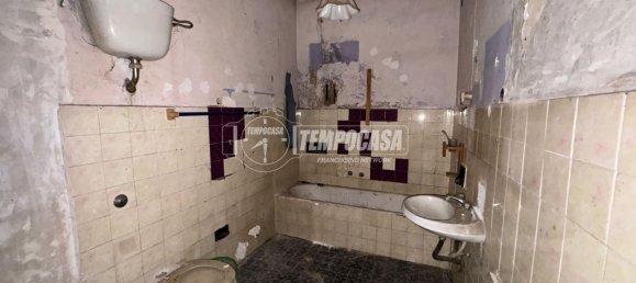 1 bedroom Apartment in Gricignano di Aversa, Italy No. 102875 12