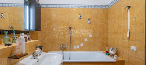 Apartamento de 2 dormitorios en Cagliari, Italy No. 71461 22