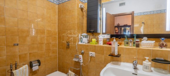 Apartamento de 2 dormitorios en Cagliari, Italy No. 71461 21