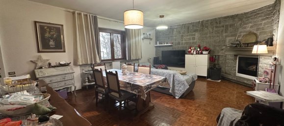 7 rooms House in Marliana, Italy No. 254590 2