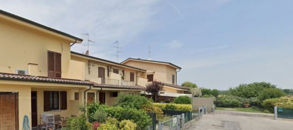 6 rooms House in Baricella, Italy No. 99924 4
