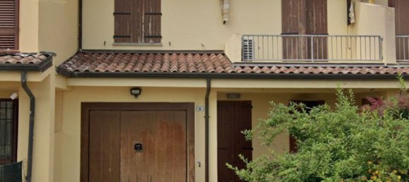 6 rooms House in Baricella, Italy No. 99924 3