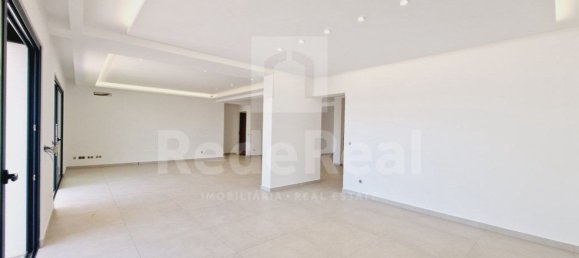 5 Schlafzimmer Haus in Guia, Portugal, Nr. 128273 13