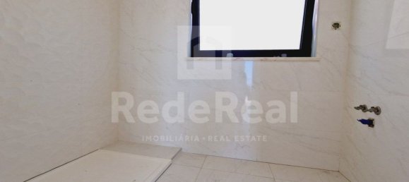 5 Schlafzimmer Haus in Guia, Portugal, Nr. 128273 30