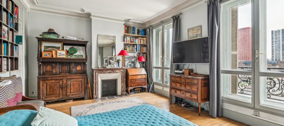 2 bedrooms Apartment in Paris, France No. 135035 9