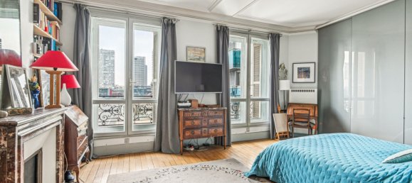 2 bedrooms Apartment in Paris, France No. 135035 8