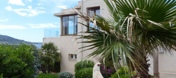 4 bedrooms Villa in L'Ile-Rousse, France No. 64042 8