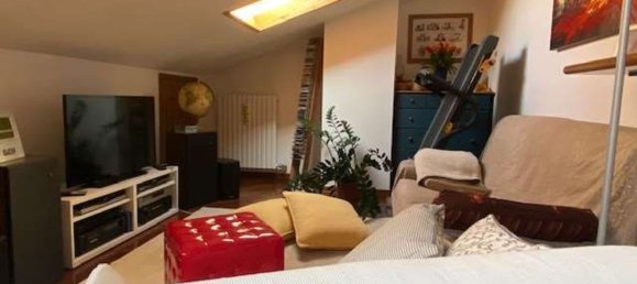 4 rooms Apartment in Voghera, Italy No. 315005 16