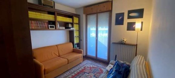 4 rooms Apartment in Voghera, Italy No. 315005 6