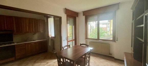 3 rooms Apartment in Rottofreno, Italy No. 133632 4