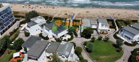 3 bedrooms Villa in Termoli, Italy No. 77326 6