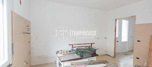 Вилла с 5 спальнями в Казальпустерленго, Италия № 93886 4