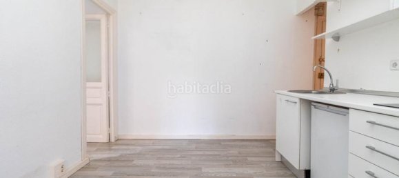 37m² Office in Madrid, Spain No. 156836 2