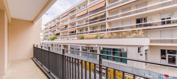 2 rooms Apartment in Lyon, France No. 297386 2