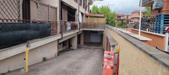 3 rooms Duplex in Rome, Italy No. 189946 4