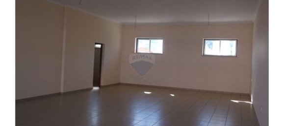 80m² Commercial property in Serta, Portugal No. 64716 3