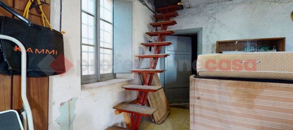 10 rooms House in Gallicano, Italy No. 237818 30