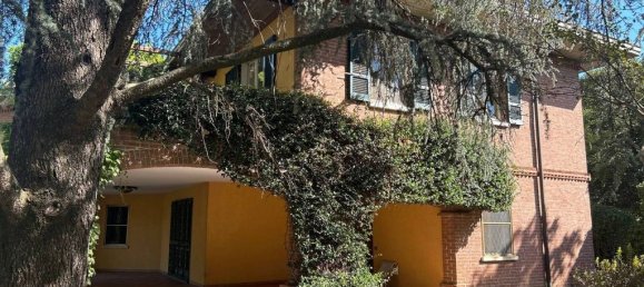 5 bedrooms Villa in Verolavecchia, Italy No. 392501 2