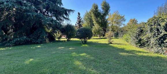 5 bedrooms Villa in Verolavecchia, Italy No. 392501 13