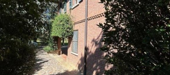 5 bedrooms Villa in Verolavecchia, Italy No. 392501 5