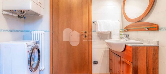 6 bedrooms Villa in Giustino, Italy No. 302576 20