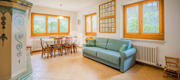 6 bedrooms Villa in Giustino, Italy No. 302576 9