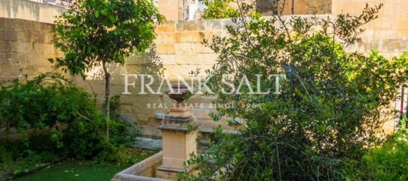 Adosado de 4 dormitorios en Sliema, Malta No. 9052 23