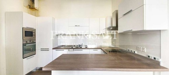 Adosado de 4 dormitorios en Sliema, Malta No. 9052 2