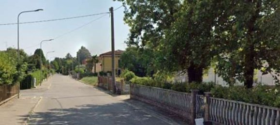 6 bedrooms House in Castellucchio, Italy No. 381821 22